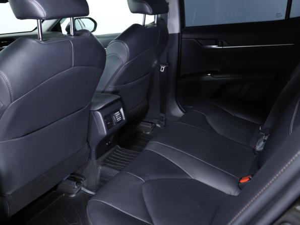 Toyota Camry VIII (XV70) с пробегом 2019 года, цена 2 420 000 рублей, 142460 км, седан, Автокод Объявления