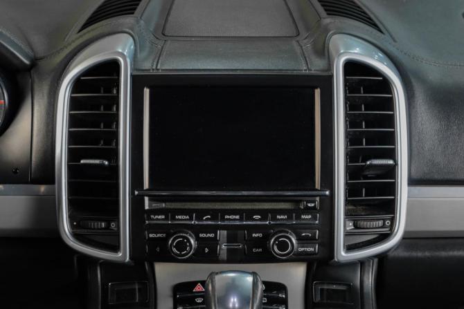 Porsche Cayenne II (958) с пробегом 2012 года, цена 2 069 000 рублей, 169000 км, внедорожник, Автокод Объявления