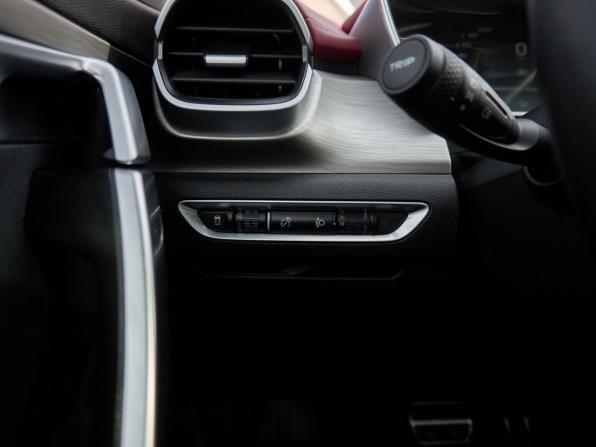Geely Coolray I с пробегом 2023 года, цена 1 980 000 рублей, 43246 км, внедорожник, Автокод Объявления