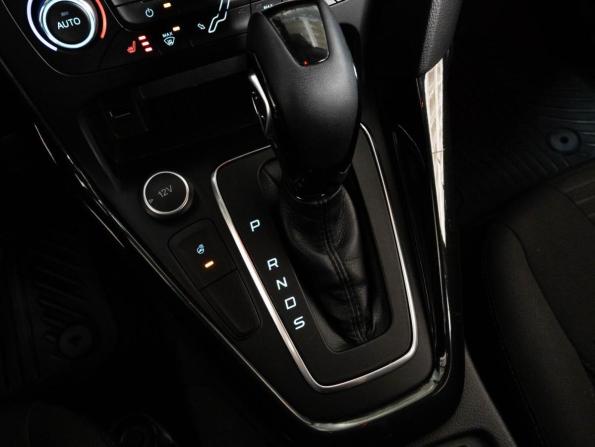 Ford Focus III Рестайлинг с пробегом 2019 года, цена 1 399 000 рублей, 174566 км, хэтчбек, Автокод Объявления