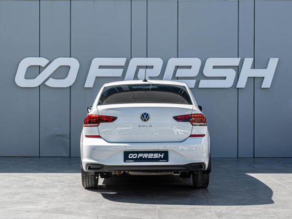 Volkswagen Polo VI с пробегом 2021 года, цена 1 599 000 рублей, 70848 км, лифтбек, Автокод Объявления