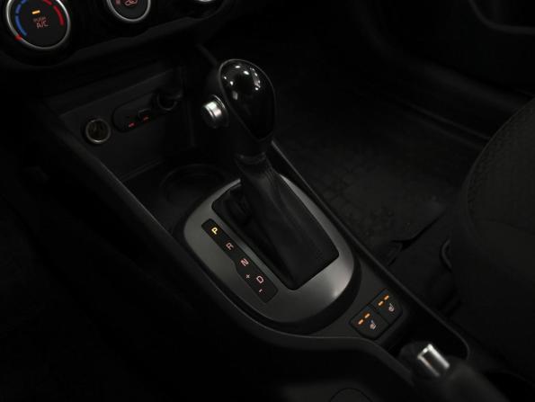 Kia Rio III Рестайлинг с пробегом 2017 года, цена 1 490 000 рублей, 79450 км, седан, Автокод Объявления