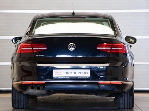 Volkswagen Passat B8 с пробегом 2018 года, цена 2 440 000 рублей, 87507 км, седан, Автокод Объявления
