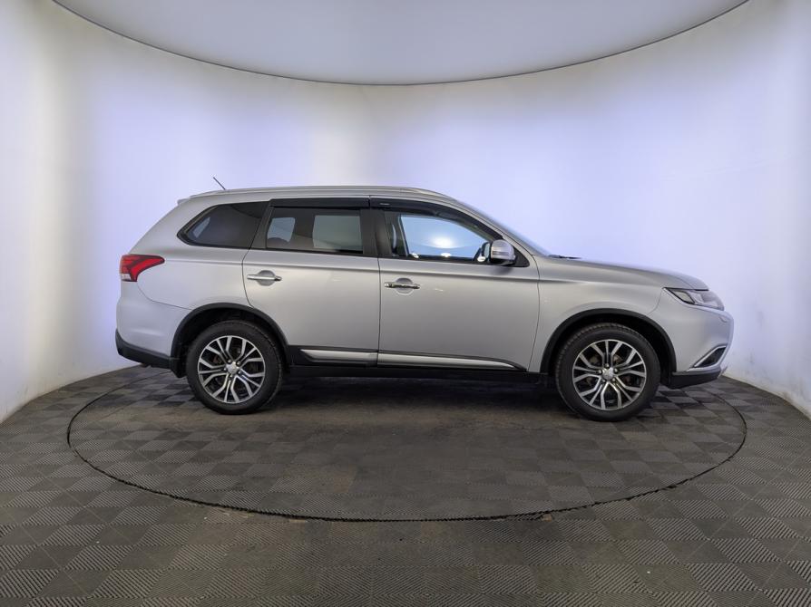 Mitsubishi Outlander III Рестайлинг 2 Москва  - изображение 4