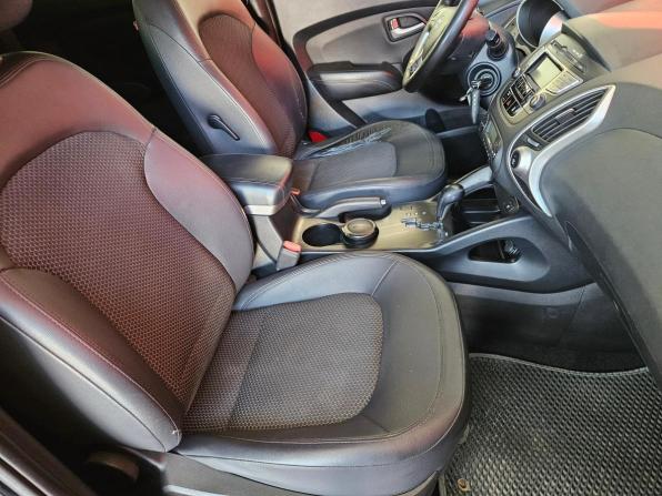 Hyundai ix35 I с пробегом 2012 года, цена 980 000 рублей, 207287 км, внедорожник, Автокод Объявления