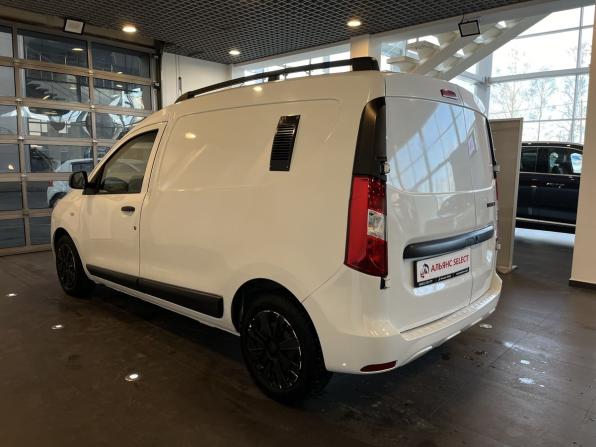 Renault Dokker I с пробегом 2018 года, цена 741 000 рублей, 247575 км, фургон, Автокод Объявления