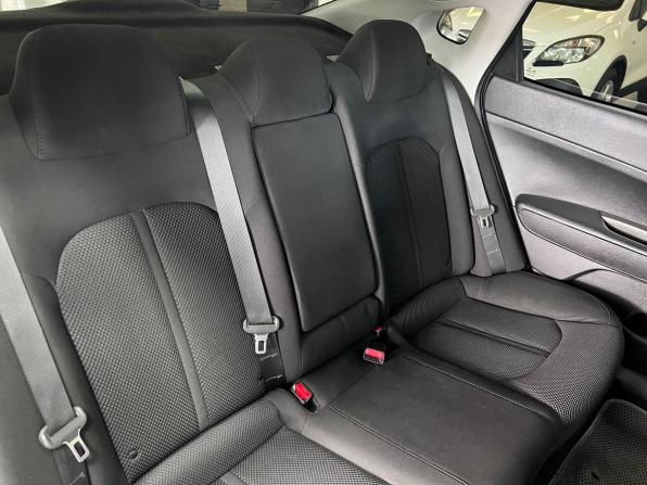 Kia Optima IV Рестайлинг с пробегом 2018 года, цена 1 745 000 рублей, 137816 км, седан, Автокод Объявления