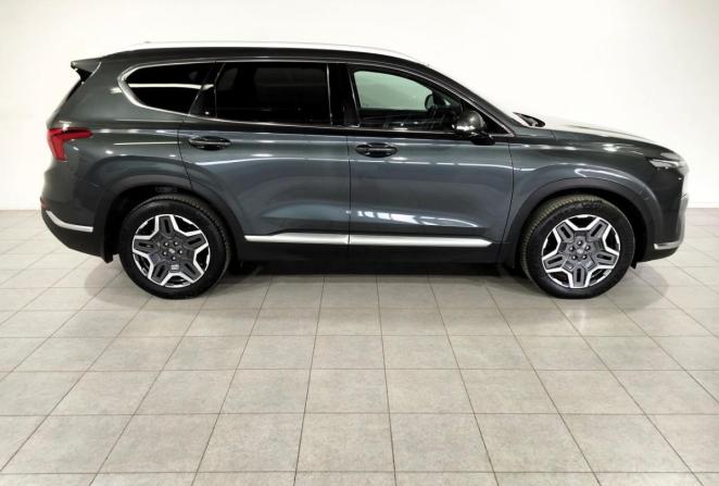 Hyundai Santa Fe IV Рестайлинг с пробегом 2021 года, цена 4 620 000 рублей, 44229 км, внедорожник, Автокод Объявления
