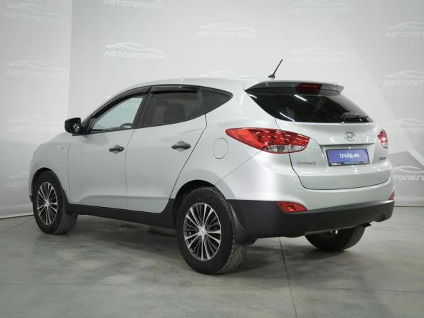 Hyundai ix35 I с пробегом 2010 года, цена 1 099 000 рублей, 311000 км, внедорожник, Автокод Объявления