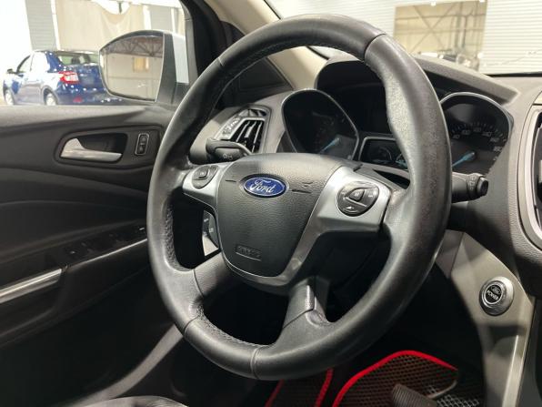 Ford Kuga II с пробегом 2014 года, цена 940 000 рублей, 177329 км, внедорожник, Автокод Объявления