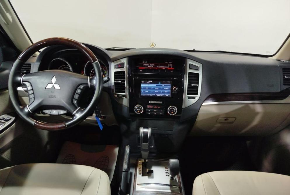 Mitsubishi Pajero IV Рестайлинг 2 Саратов  - изображение 15