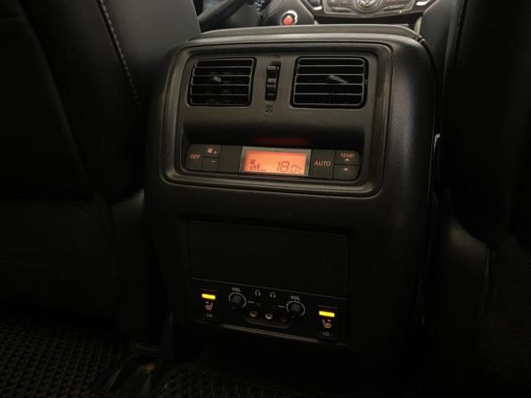 Nissan Pathfinder IV с пробегом 2016 года, цена 1 650 000 рублей, 111335 км, внедорожник, Автокод Объявления