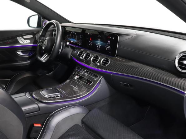 Mercedes-Benz E-Класс AMG V (W213) Рестайлинг с пробегом 2021 года, цена 8 999 000 рублей, 62970 км, седан, Автокод Объявления
