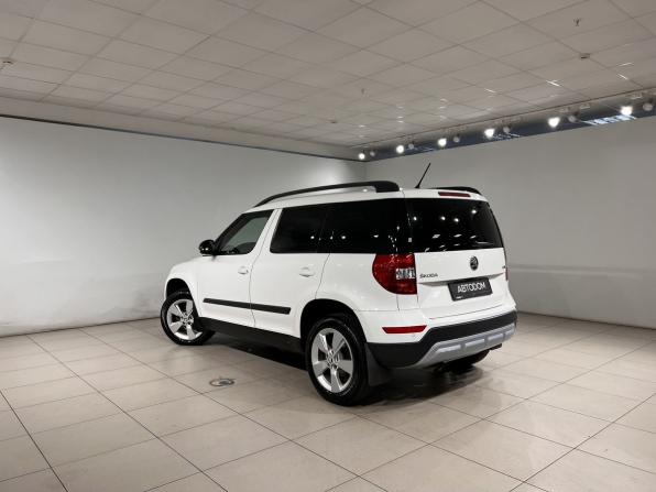 Skoda Yeti I Рестайлинг с пробегом 2015 года, цена 1 090 000 рублей, 193882 км, внедорожник, Автокод Объявления