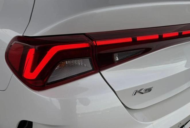 Kia K5 III с пробегом 2021 года, цена 1 990 000 рублей, 175750 км, седан, Автокод Объявления
