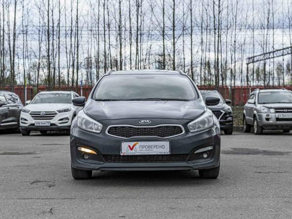 Kia Ceed II Рестайлинг с пробегом 2016 года, цена 1 040 000 рублей, 245743 км, хэтчбек, Автокод Объявления