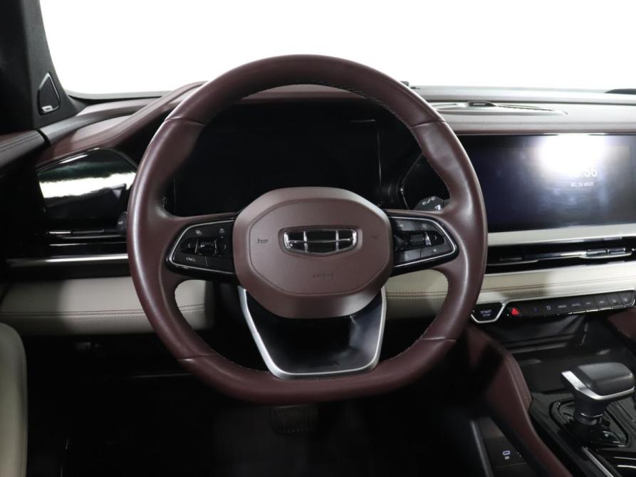 Geely Monjaro I Москва  - изображение 19