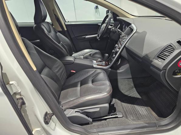 Volvo XC60 I с пробегом 2012 года, цена 1 599 000 рублей, 177990 км, внедорожник, Автокод Объявления