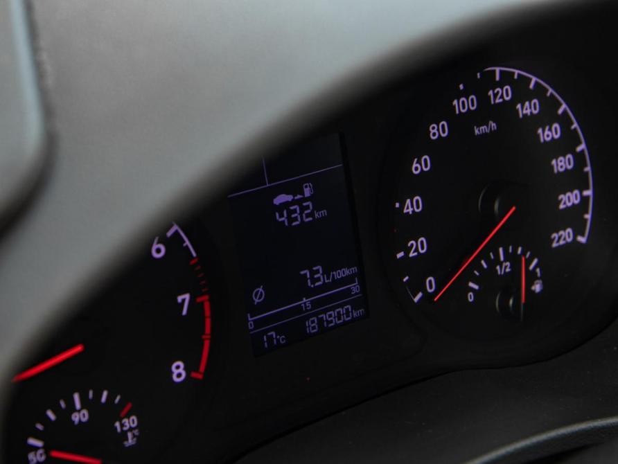Hyundai Solaris II Москва  - изображение 9