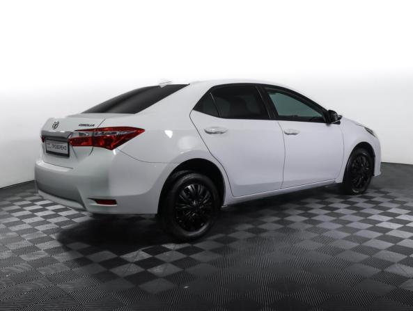 Toyota Corolla XI (E160 E170 E180) Рестайлинг 1 с пробегом 2017 года, цена 1 250 000 рублей, 196800 км, седан, Автокод Объявления