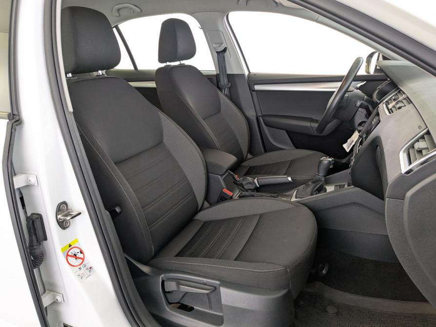 Skoda Octavia III (A7) Рестайлинг Москва  - изображение 18