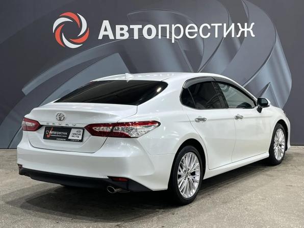 Toyota Camry VIII (XV70) с пробегом 2020 года, цена 2 945 000 рублей, 104306 км, седан, Автокод Объявления