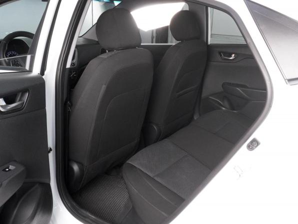 Hyundai Solaris II Рестайлинг с пробегом 2021 года, цена 1 559 000 рублей, 117731 км, седан, Автокод Объявления