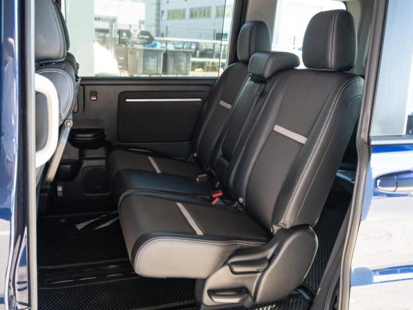 Honda Stepwgn V Рестайлинг с пробегом 2018 года, цена 2 630 000 рублей, 111081 км, минивэн, Автокод Объявления