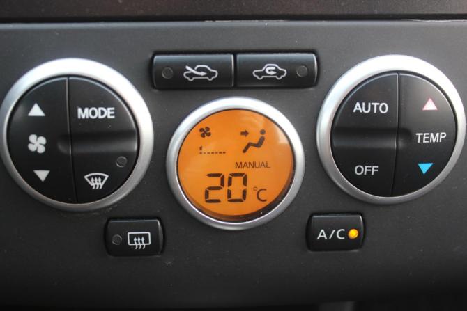 Nissan Tiida I с пробегом 2008 года, цена 497 000 рублей, 288070 км, хэтчбек, Автокод Объявления