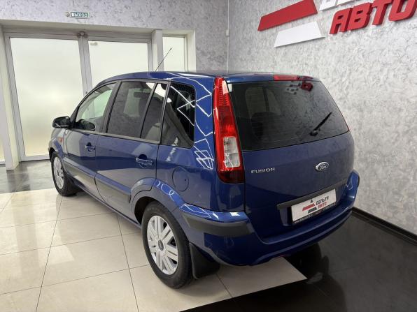 Ford Fusion I Рестайлинг с пробегом 2007 года, цена 485 000 рублей, 319240 км, хэтчбек, Автокод Объявления