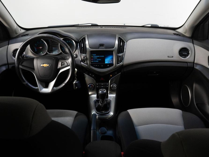 Chevrolet Cruze I Рестайлинг Тюмень  - изображение 17