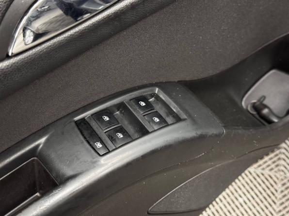 Opel Meriva B с пробегом 2011 года, цена 660 000 рублей, 247316 км, компактвэн, Автокод Объявления