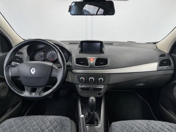 Renault Megane III с пробегом 2011 года, цена 599 000 рублей, 190060 км, хэтчбек, Автокод Объявления
