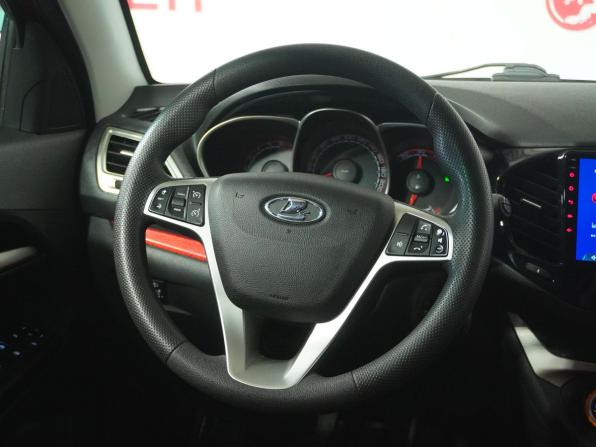 Lada (ВАЗ) Vesta I с пробегом 2019 года, цена 989 000 рублей, 178797 км, универсал, Автокод Объявления
