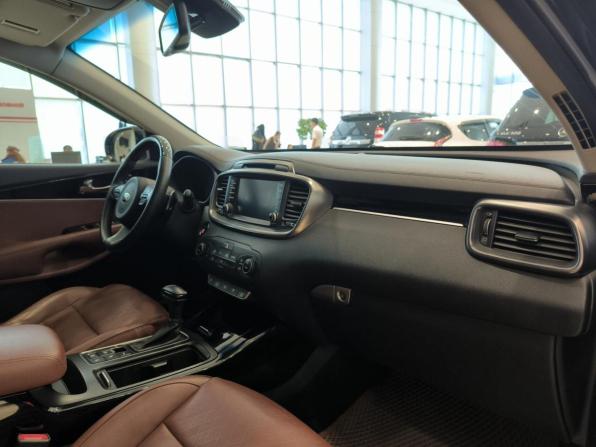 Kia Sorento III Prime с пробегом 2016 года, цена 2 550 000 рублей, 165000 км, внедорожник, Автокод Объявления
