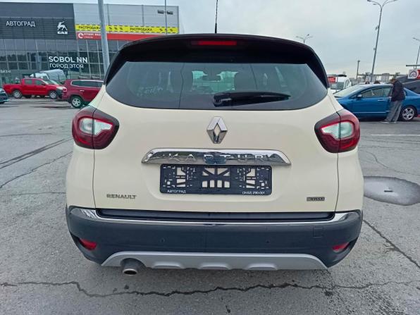Renault Kaptur I с пробегом 2018 года, цена 1 529 000 рублей, 145114 км, внедорожник, Автокод Объявления