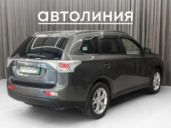 Mitsubishi Outlander III с пробегом 2013 года, цена 1 550 000 рублей, 184000 км, внедорожник, Автокод Объявления