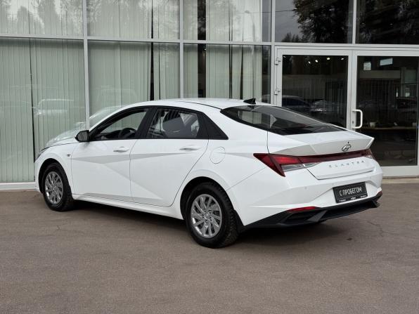 Hyundai Elantra VII (CN7) с пробегом 2022 года, цена 1 780 000 рублей, 54933 км, седан, Автокод Объявления