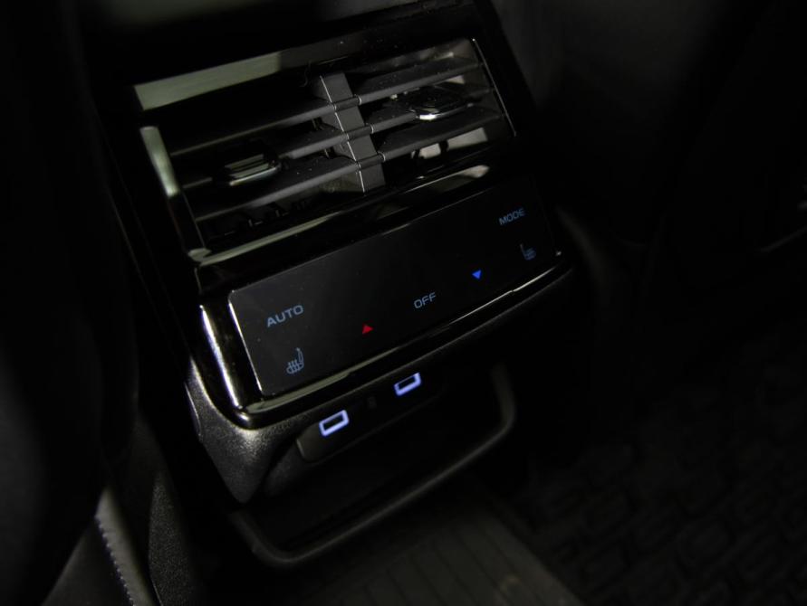Geely Monjaro I Санкт-Петербург  - изображение 11