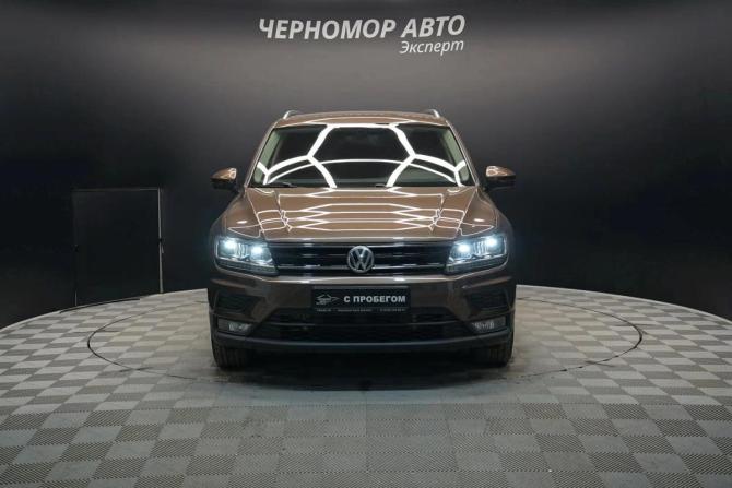 Volkswagen Tiguan II с пробегом 2017 года, цена 2 663 000 рублей, 128000 км, внедорожник, Автокод Объявления