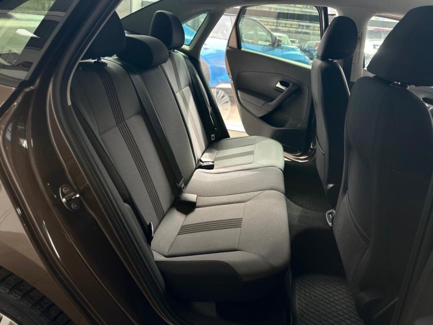 Volkswagen Polo V Рестайлинг Санкт-Петербург  - изображение 29