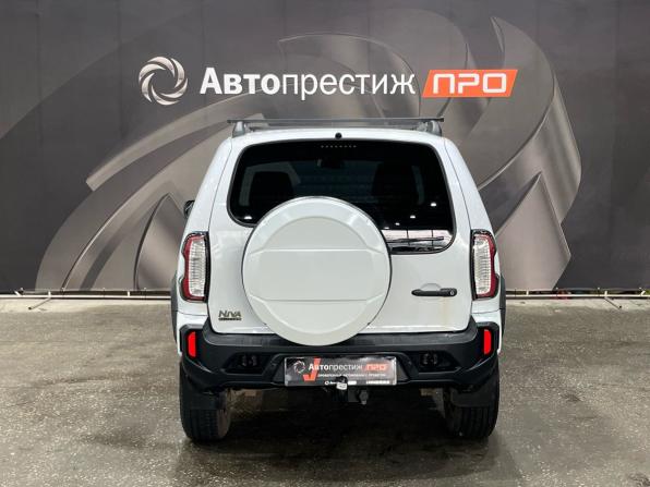 Lada (ВАЗ) Niva Travel I с пробегом 2023 года, цена 944 000 рублей, 45421 км, внедорожник, Автокод Объявления