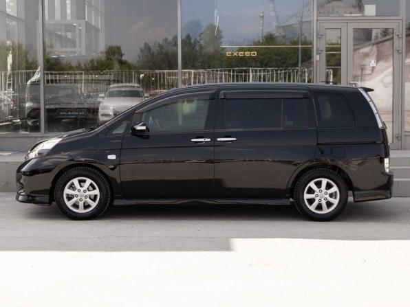 Toyota ISis I Рестайлинг с пробегом 2012 года, цена 1 350 000 рублей, 134000 км, компактвэн, Автокод Объявления
