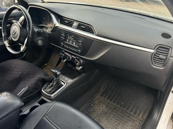 Kia Rio IV Рестайлинг с пробегом 2021 года, цена 1 449 000 рублей, 98417 км, седан, Автокод Объявления