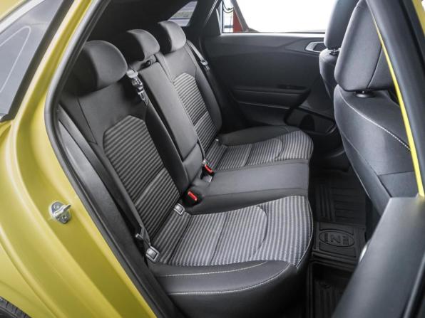 Kia Ceed III Рестайлинг с пробегом 2022 года, цена 2 149 000 рублей, 39171 км, хэтчбек, Автокод Объявления
