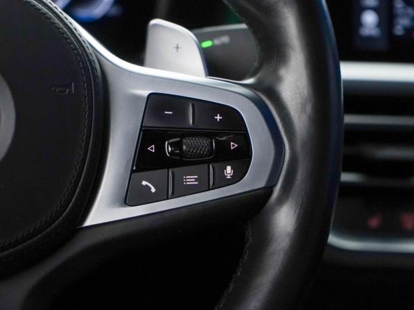 BMW 3 серии VII (G2x) с пробегом 2020 года, цена 4 099 099 рублей, 110037 км, седан, Автокод Объявления