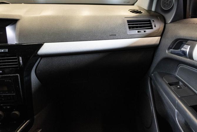 Opel Astra H Рестайлинг с пробегом 2007 года, цена 559 000 рублей, 303585 км, хэтчбек, Автокод Объявления