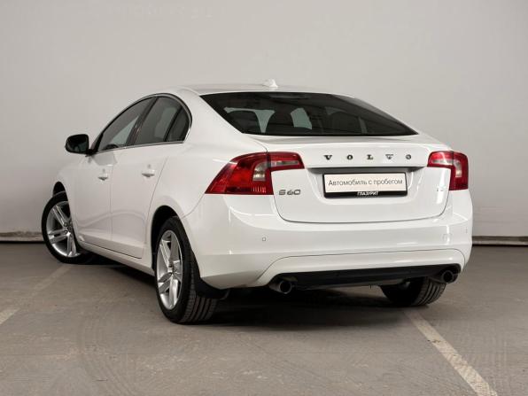 Volvo S60 II Рестайлинг с пробегом 2015 года, цена 1 599 000 рублей, 90098 км, седан, Автокод Объявления