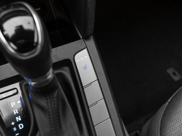 Hyundai Avante VI Рестайлинг с пробегом 2019 года, цена 1 830 000 рублей, 79477 км, седан, Автокод Объявления