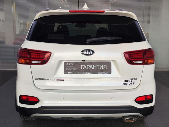 Kia Sorento III Prime Рестайлинг с пробегом 2018 года, цена 2 680 000 рублей, 215195 км, внедорожник, Автокод Объявления